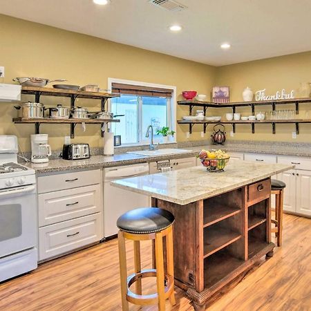 The Gathering Place Brenham Home On 6 Acres Ngoại thất bức ảnh