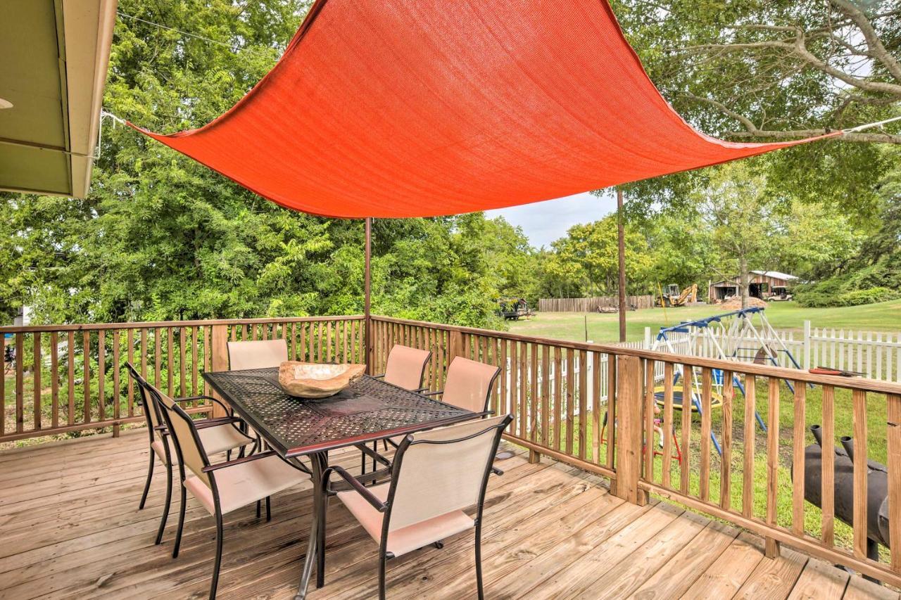 The Gathering Place Brenham Home On 6 Acres Ngoại thất bức ảnh