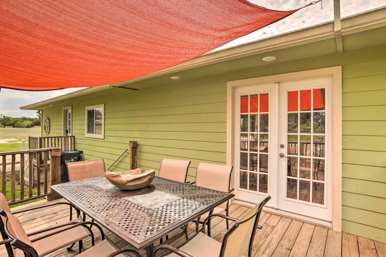 The Gathering Place Brenham Home On 6 Acres Ngoại thất bức ảnh